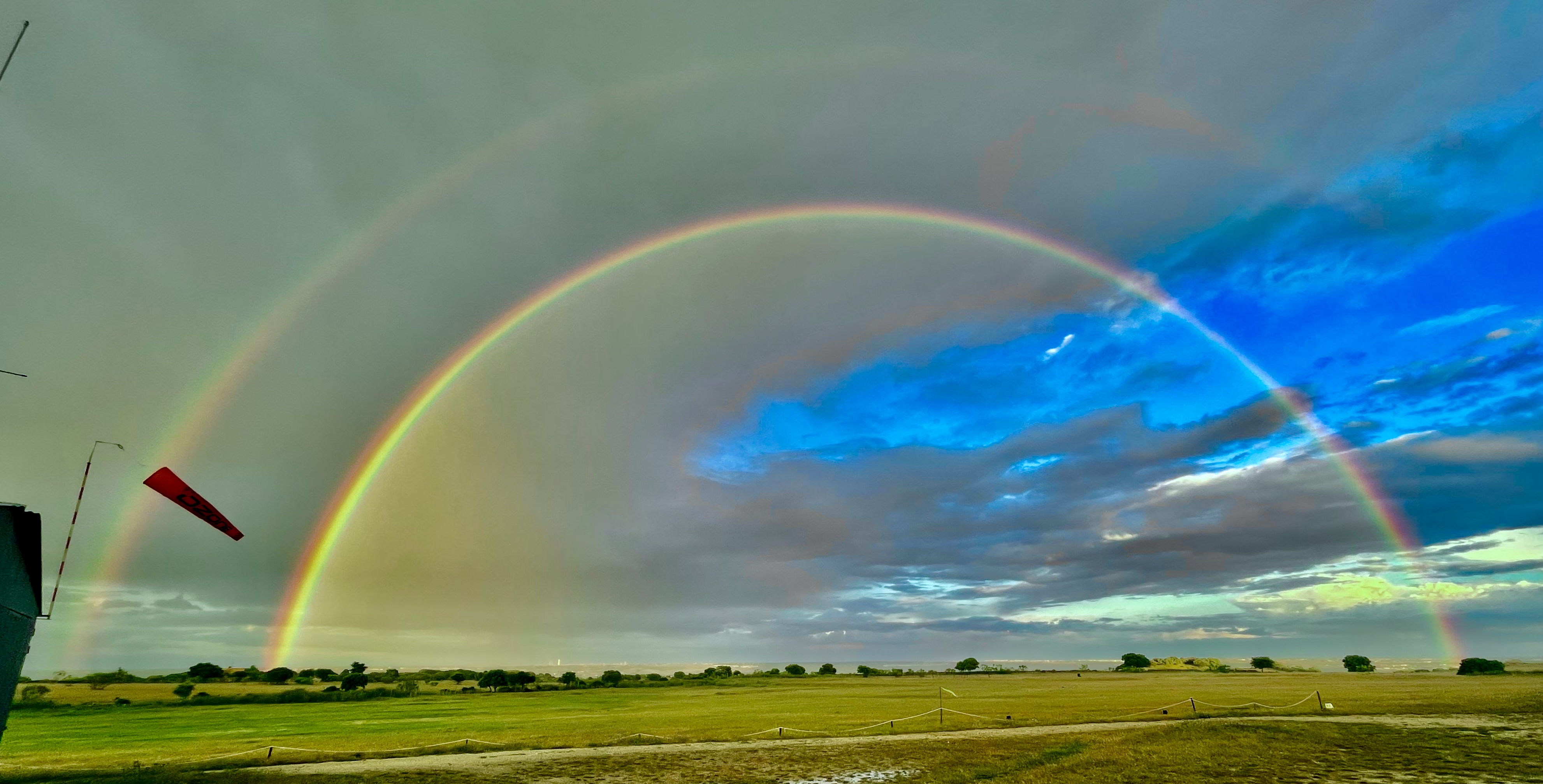 Aeródromo privado de ParamotorMadrid en Valdemorillo (Madrid)